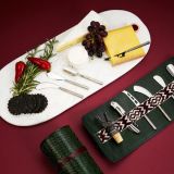 Mantidy Cheese & Wine Roll