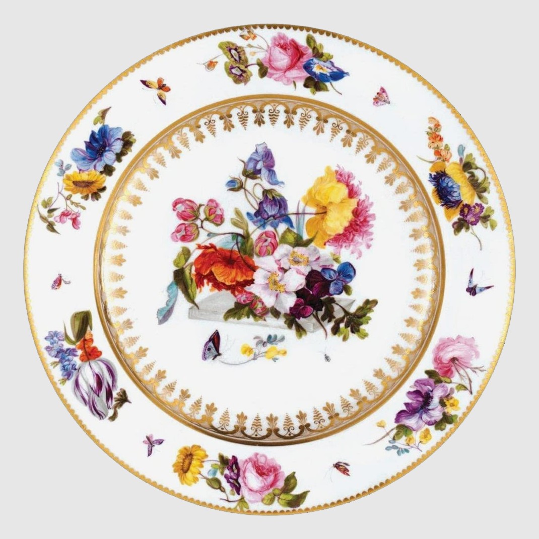 Ground White Pattern Plate - Abrahams Store