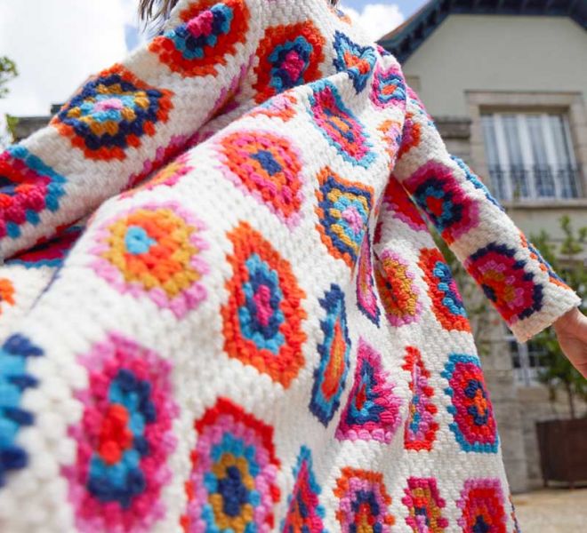 Vilagallo Yana White Crochet Coat