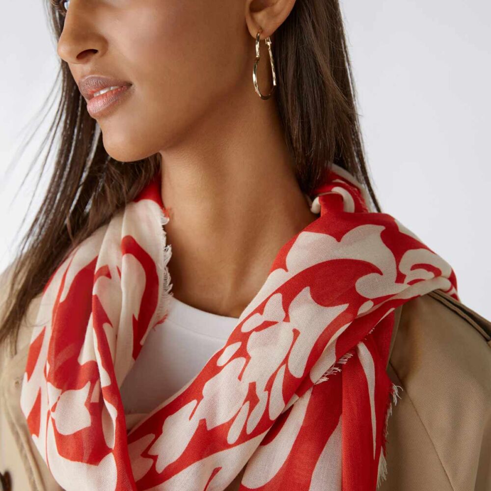 SS24-OUI-Red-white-scarf-£69