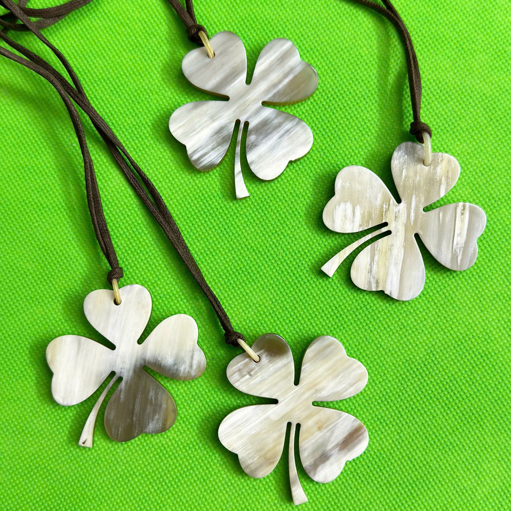 AW25-Horn-jewellery-Clover-pendant Horn Jewellery - clover pendant