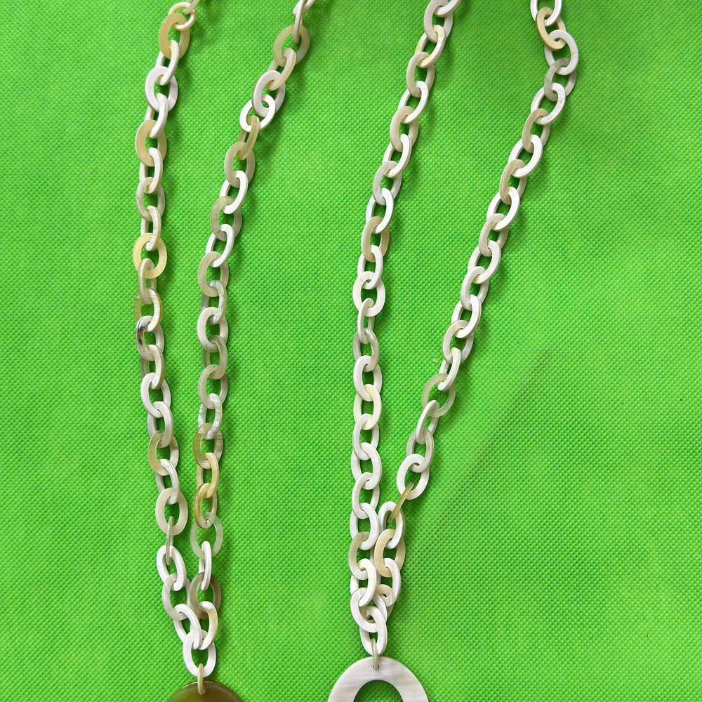 AW25-Horn-jewellery-Pink-pendant Horn Jewellery - pink pendant