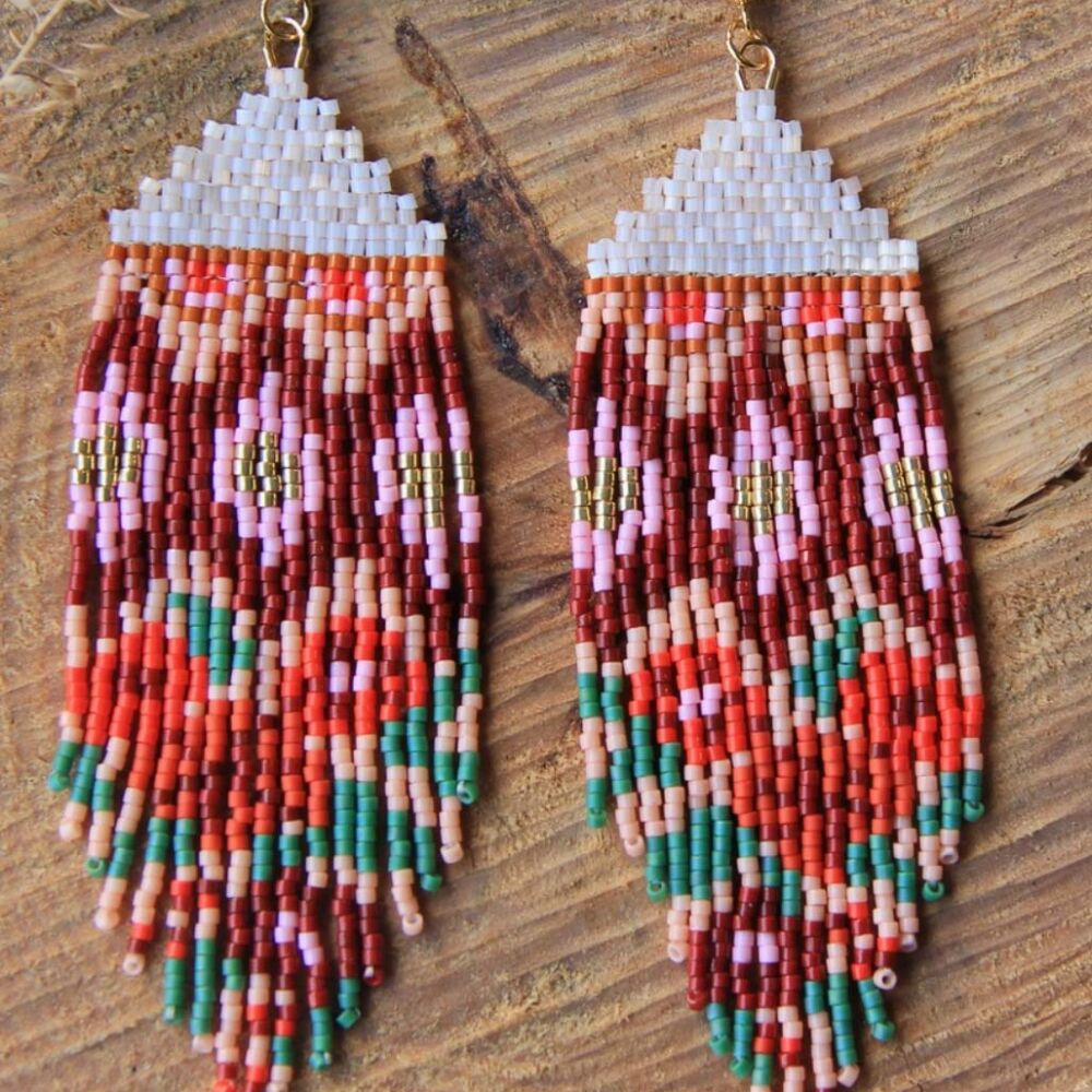 AW24 Colombian Beaded earrings red coral