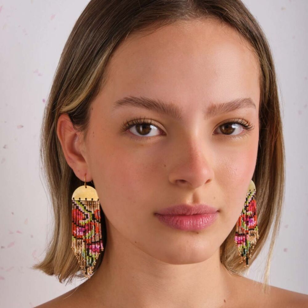 AW24 Colombian Beaded earrings pink