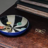 Benson's Colour Hexagon Enamelled Metal Tray in situe