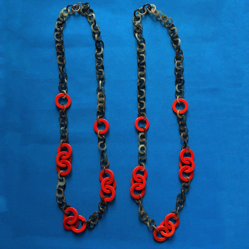 SS26-Jewellery-Red-lacquer-horn-necklaces Red lacquer horn necklaces